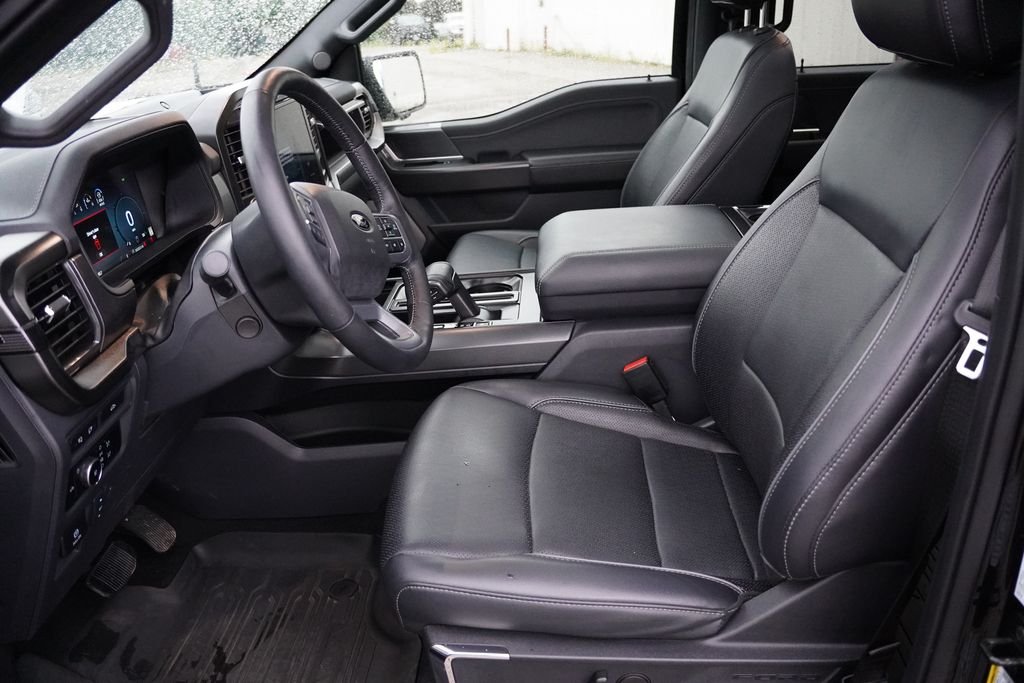 Used 2024 Black Ford Lariat image 4