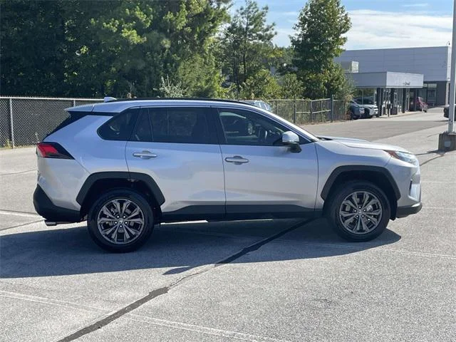 2023 Toyota RAV4 XLE Premium - Photo 8