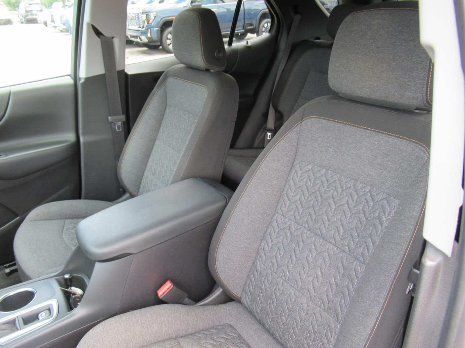 Used 2022 Black Chevrolet LT image 17