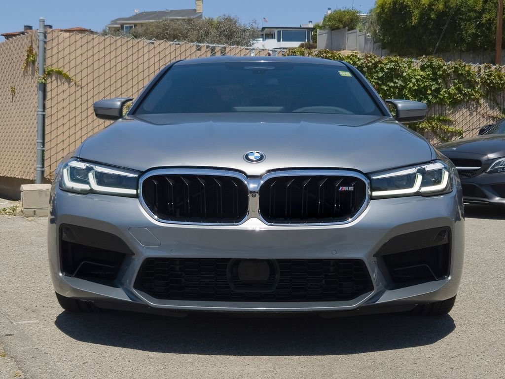 Used 2023 Skyscraper Grey Metallic BMW Base image 3
