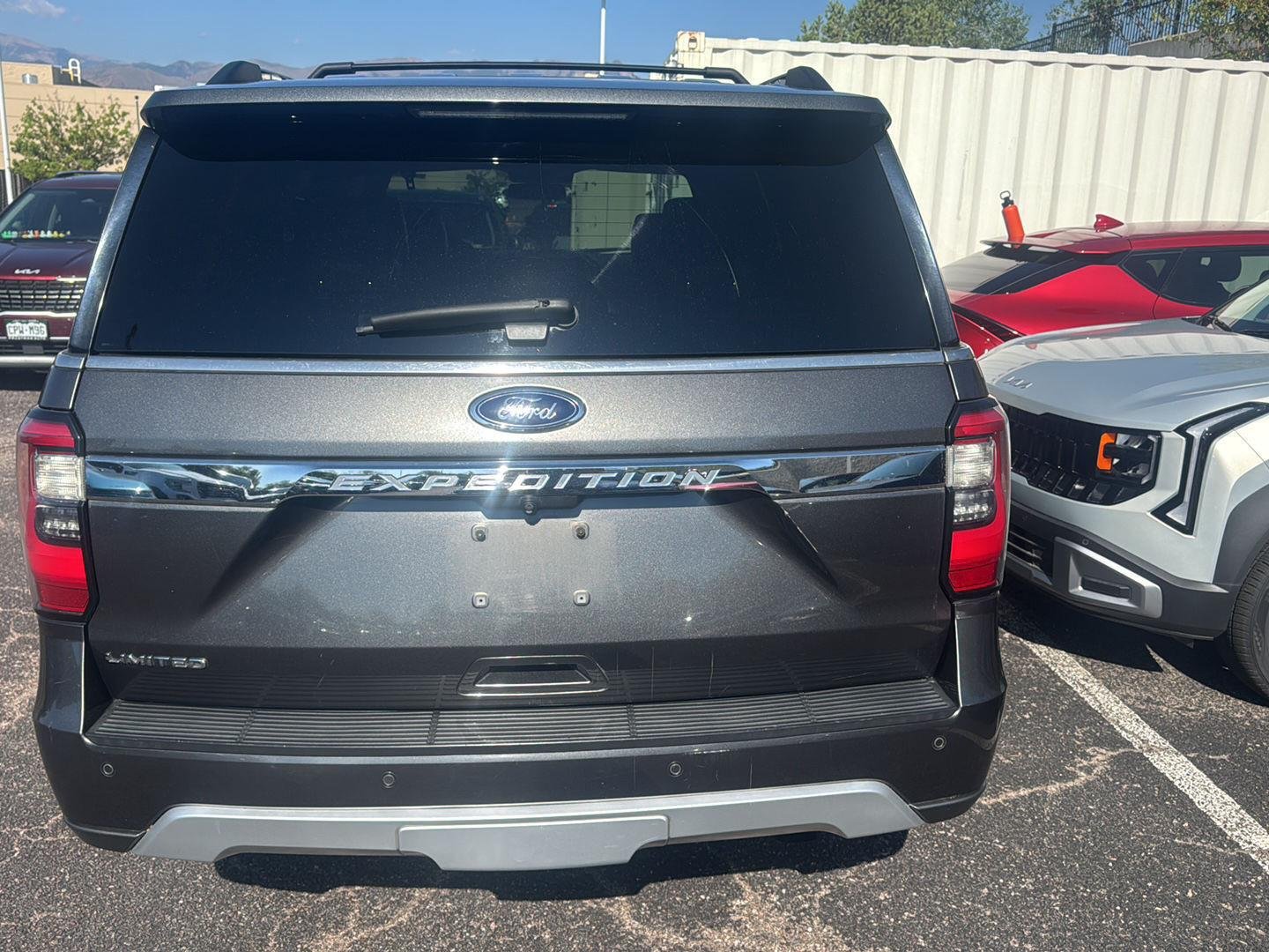 Used 2018 Magnetic Ford Limited image 5