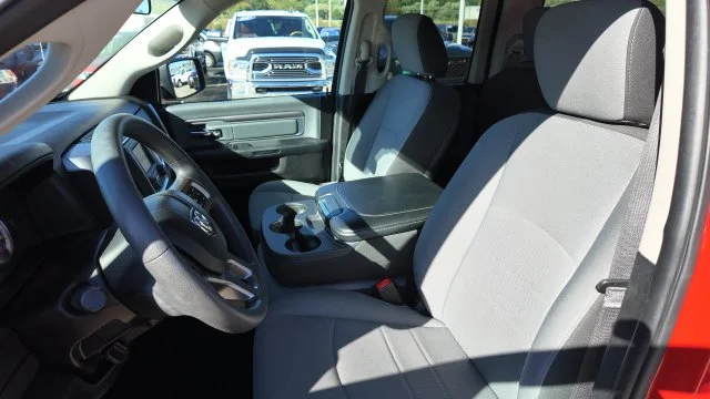 2024 RAM Ram 1500 Classic SLT - Photo 9
