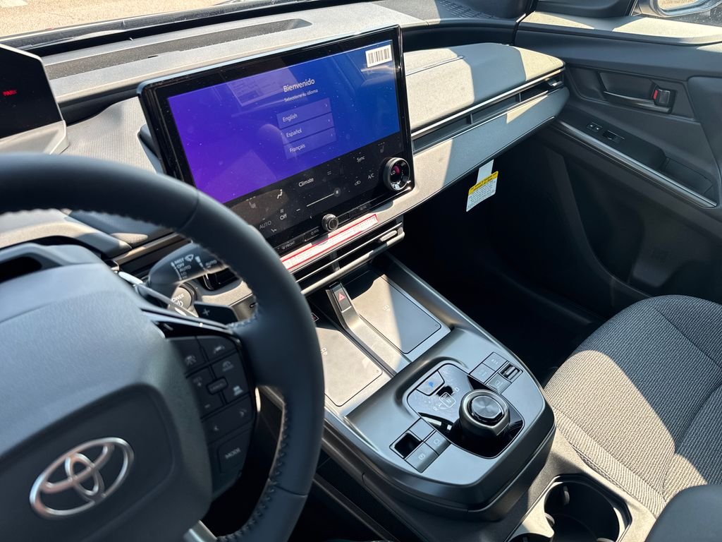 2026 Toyota bZ XLE - Photo 20