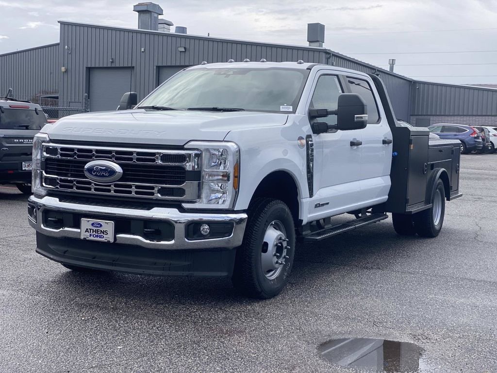 New 2026 Oxford White Ford F-350® XL image 7
