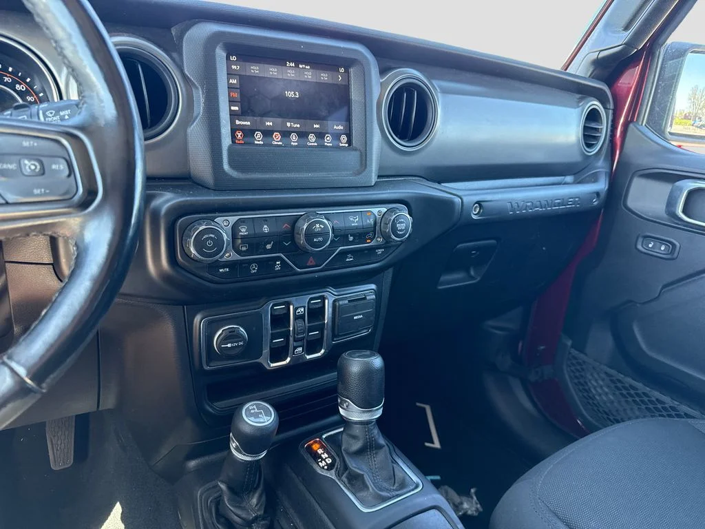 Used 2022 Red Jeep Unlimited Sport S image 17