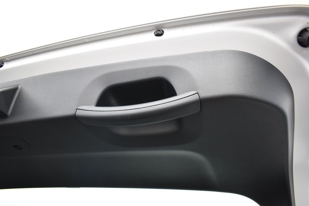 New 2026 Snow White Pearl Kia GT-Line image 20