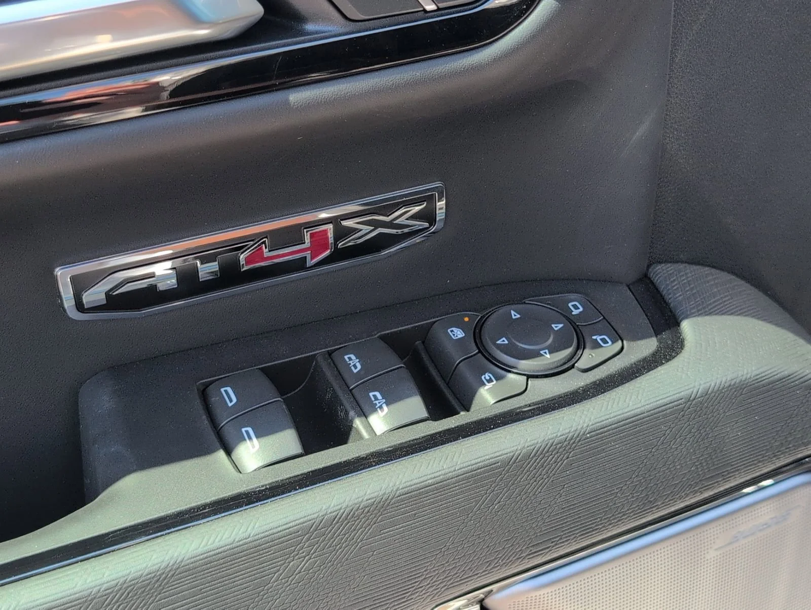 New 2026 Summit White GMC AT4X image 15