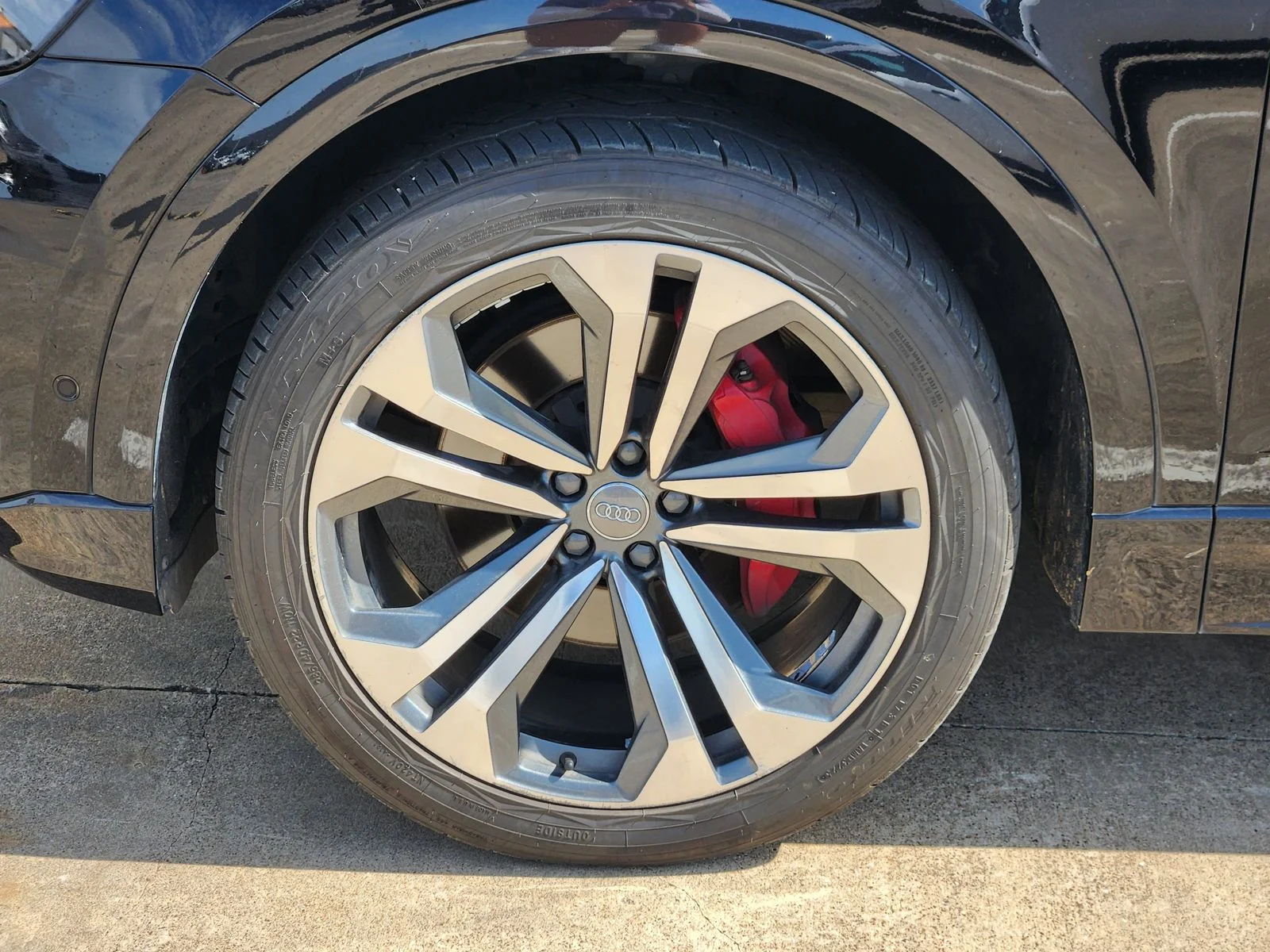 Used 2019 Black Audi 3.0T Premium Plus image 9
