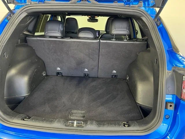 Used 2025 Blue Jeep Limited image 34