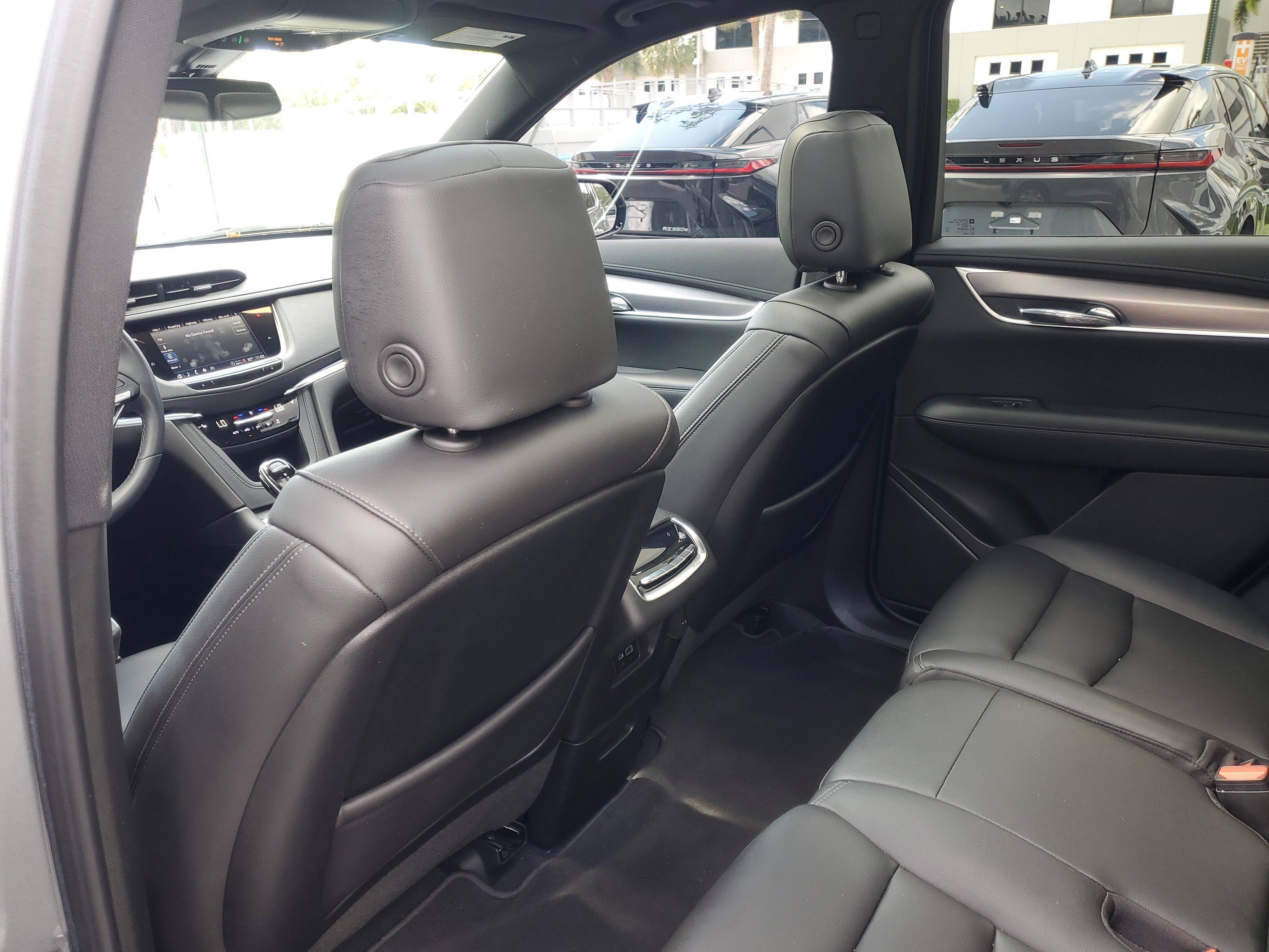 Used 2023 Argent Silver Metallic Cadillac FWD Luxury image 12