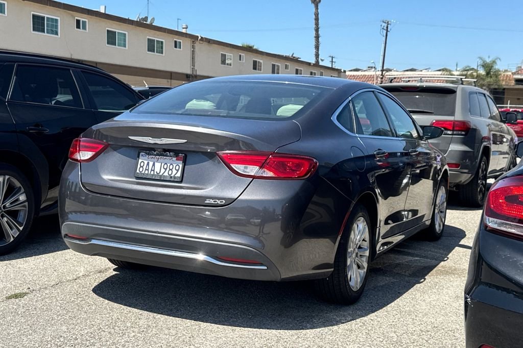 Used 2016 Gray Chrysler Limited image 5
