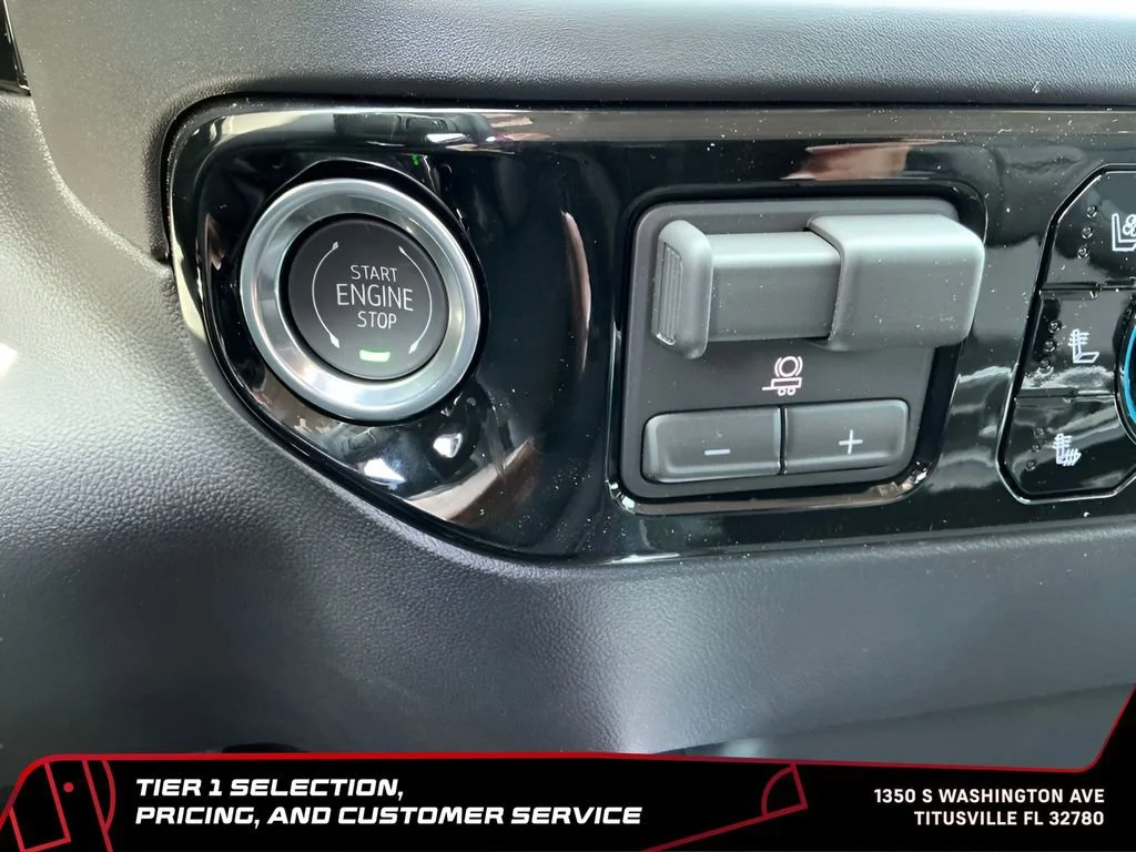 New 2026 Sterling Metallic GMC SLT image 39