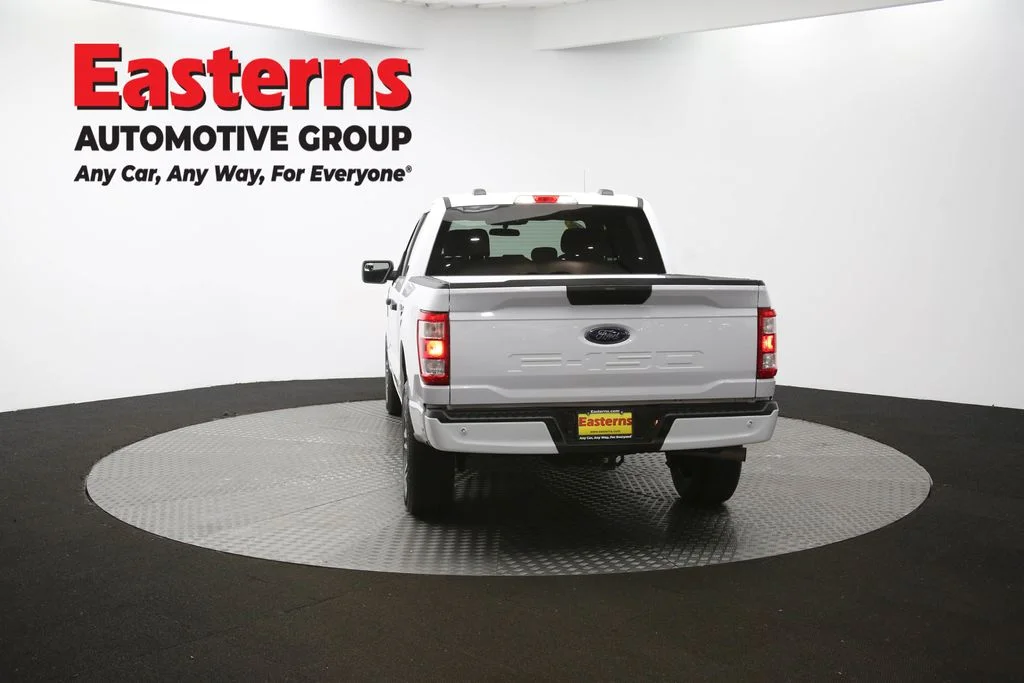 Used 2021 White Ford XL image 37