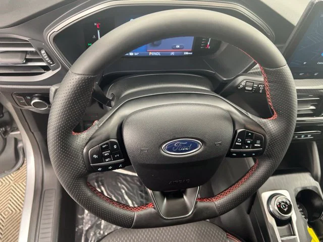 Used 2023 Silver Ford ST-Line image 21