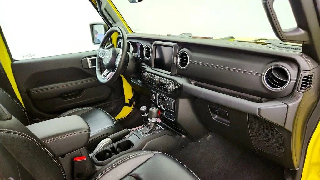 Used 2023 High Velocity Clearcoat Jeep Sahara 4x4 w/ Cold Weather Group & Body-Color Hard Top image 26