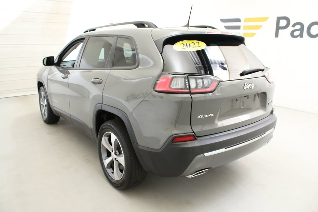 Used 2022 Gray Jeep Limited image 8
