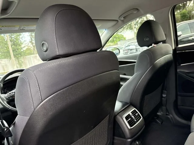 Used 2018 Purple Kia LX image 13
