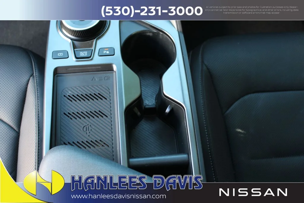 Used 2023 Gray Kia Wind image 21