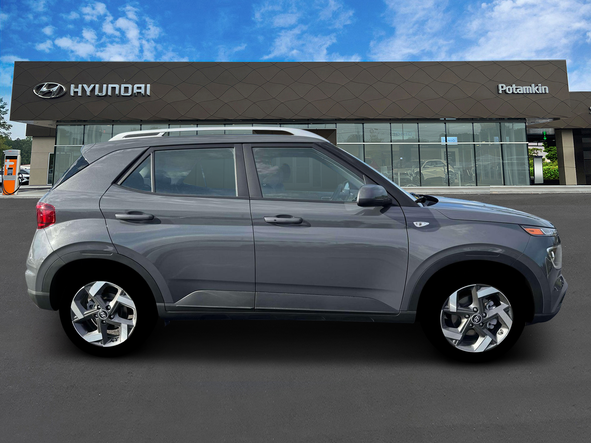 New 2026 Ecotronic Gray Hyundai SEL image 9