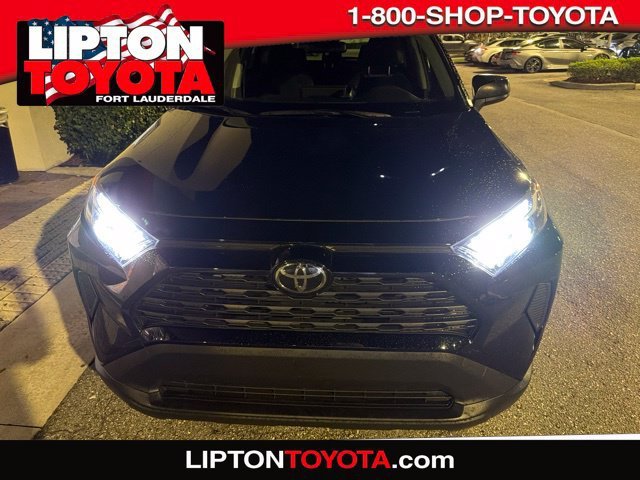 2025 Toyota RAV4