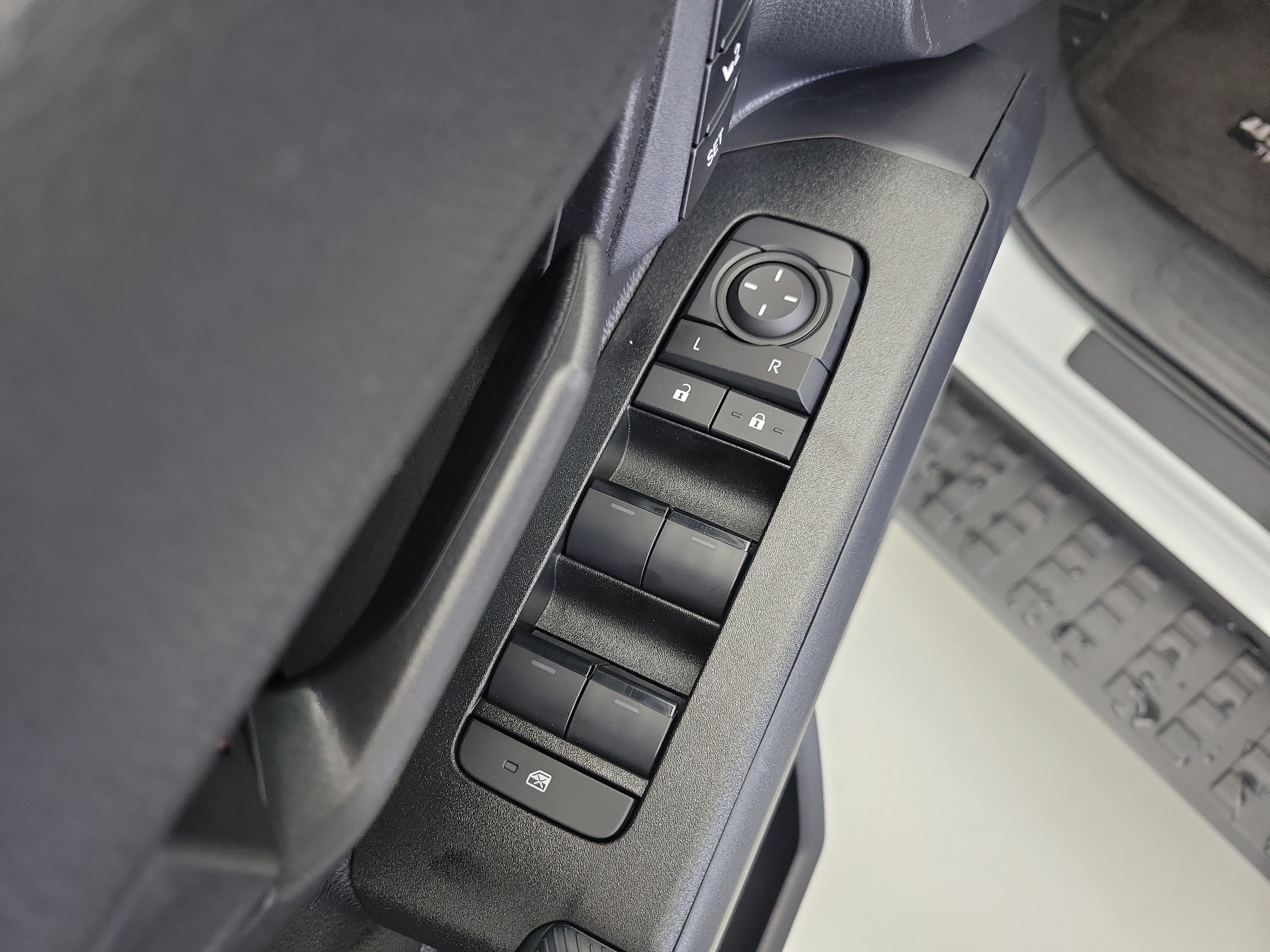 Used 2025 Ice Toyota TRD Off-Road Premium image 20