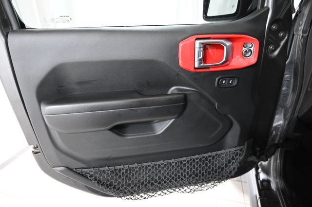 Used 2019 Gray Jeep Unlimited Sport S image 23