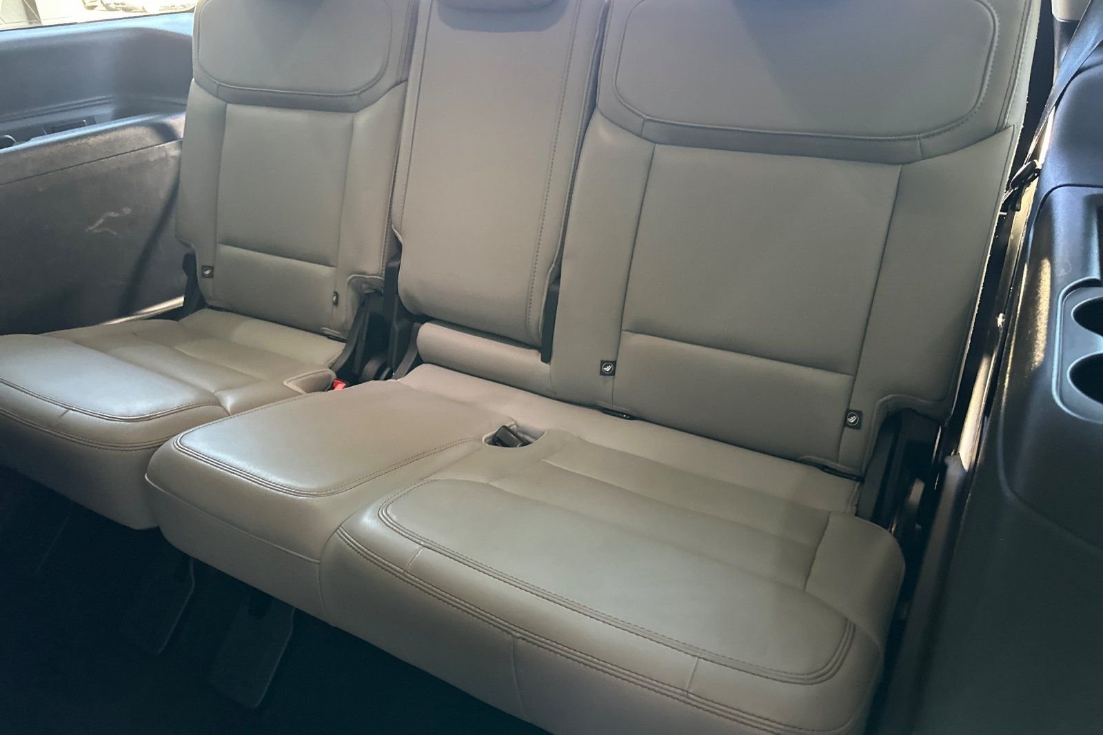 Used 2025 Gray Ford Active image 15