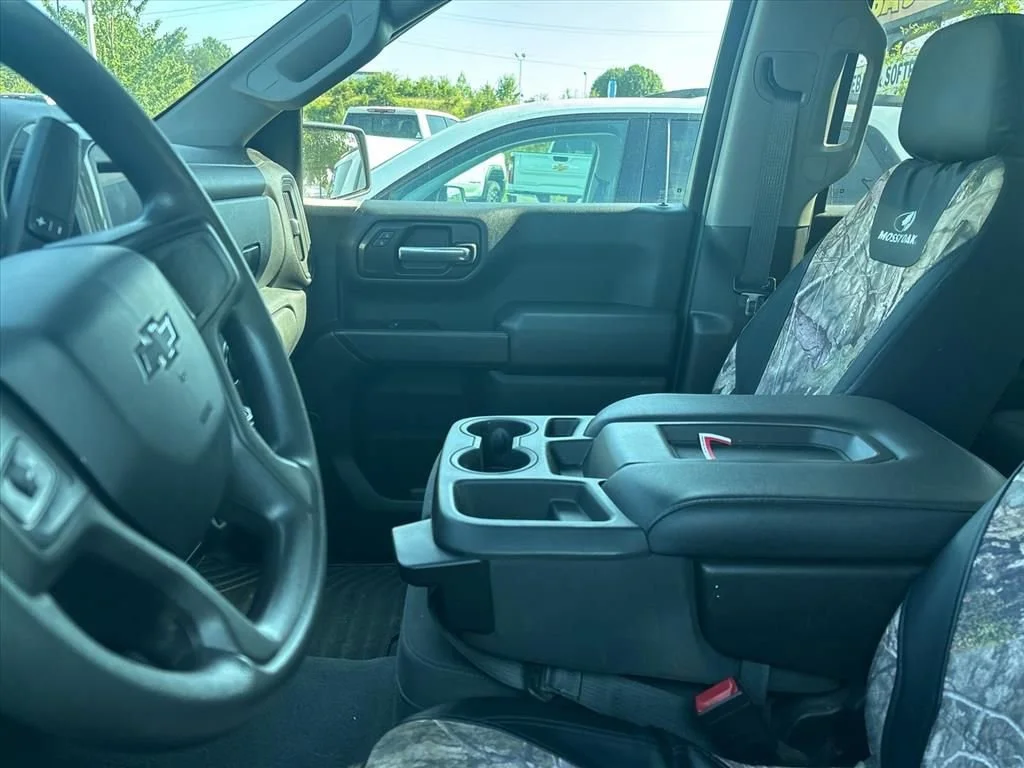 Used 2020 SUMMIT WHITE Chevrolet Custom Trail Boss image 15
