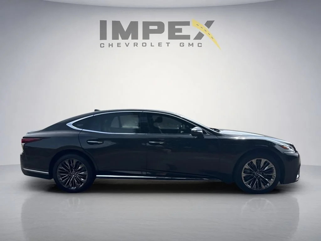 Used 2018  Lexus LS 500 image 6