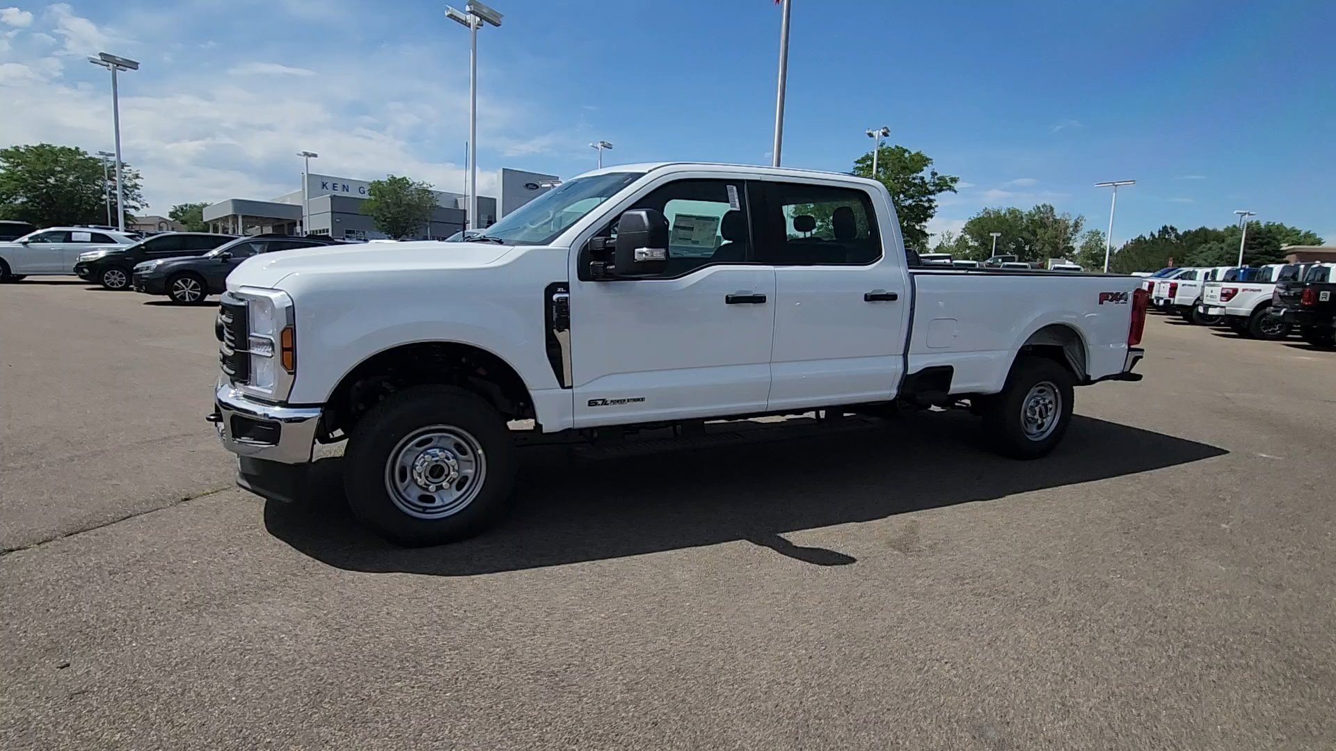New 2026 Oxford White Ford XL image 3