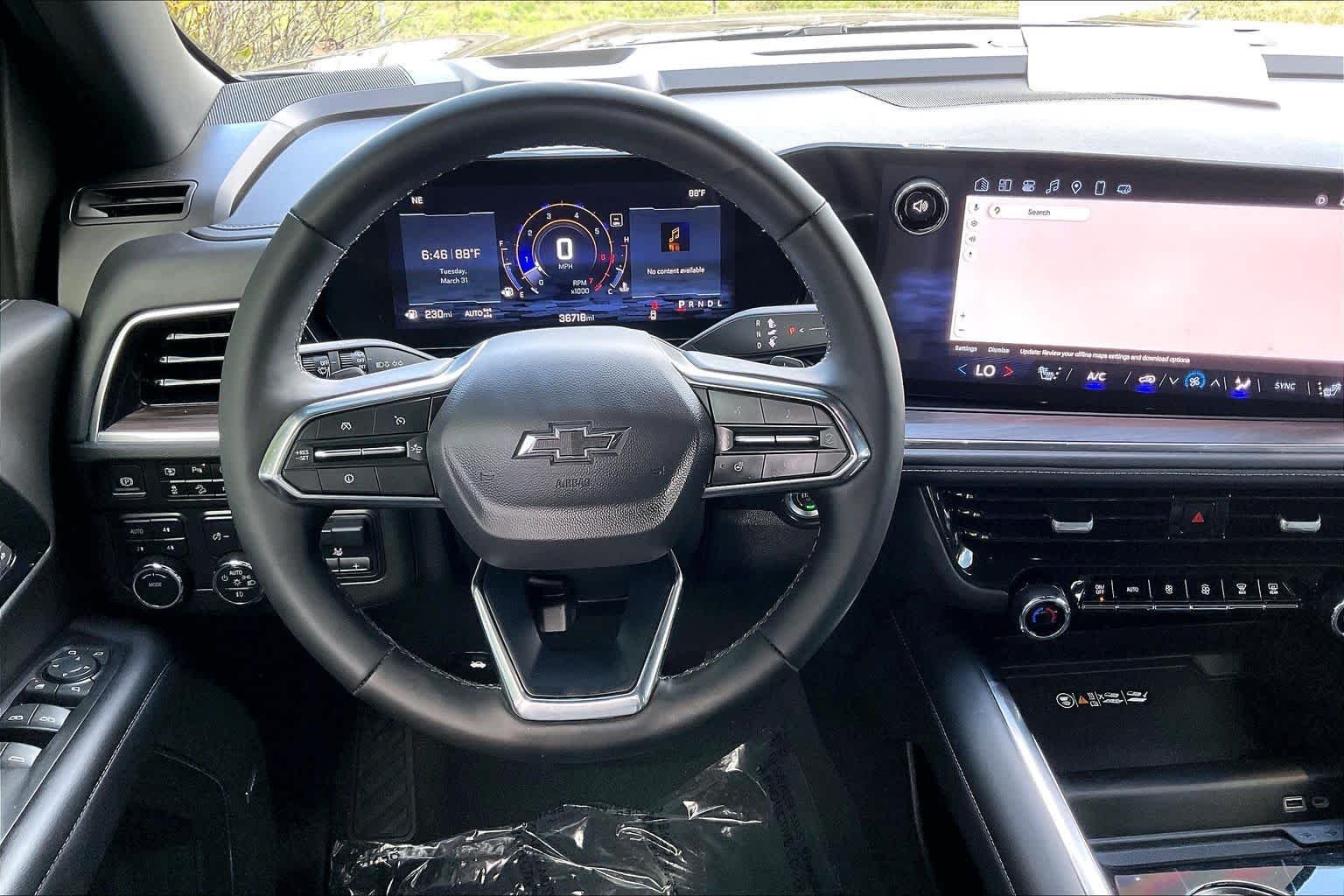 2025 Chevrolet Tahoe Z71 - Photo 6