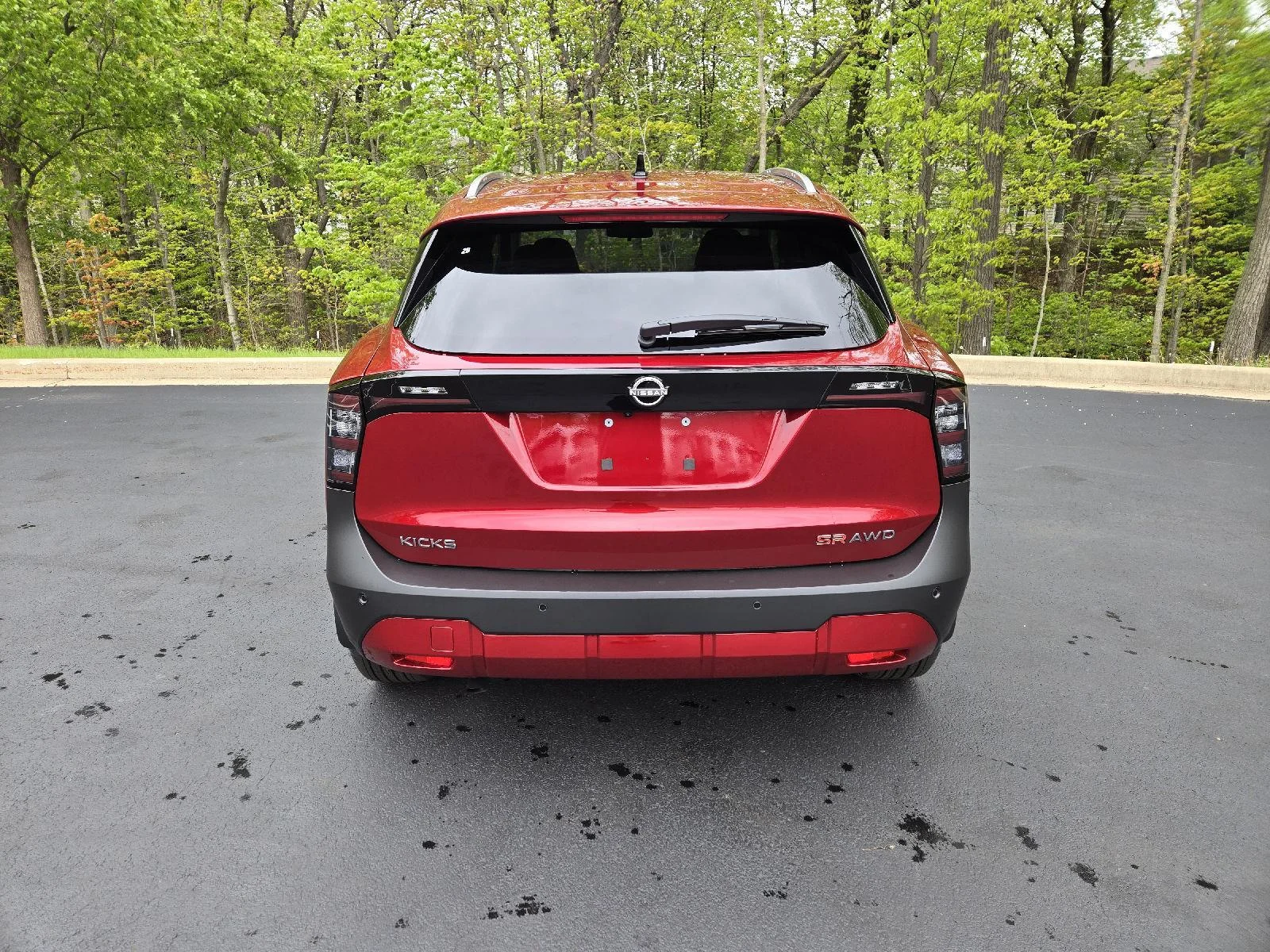 New 2026 Scarlet Ember Tintcoat Nissan SR image 8