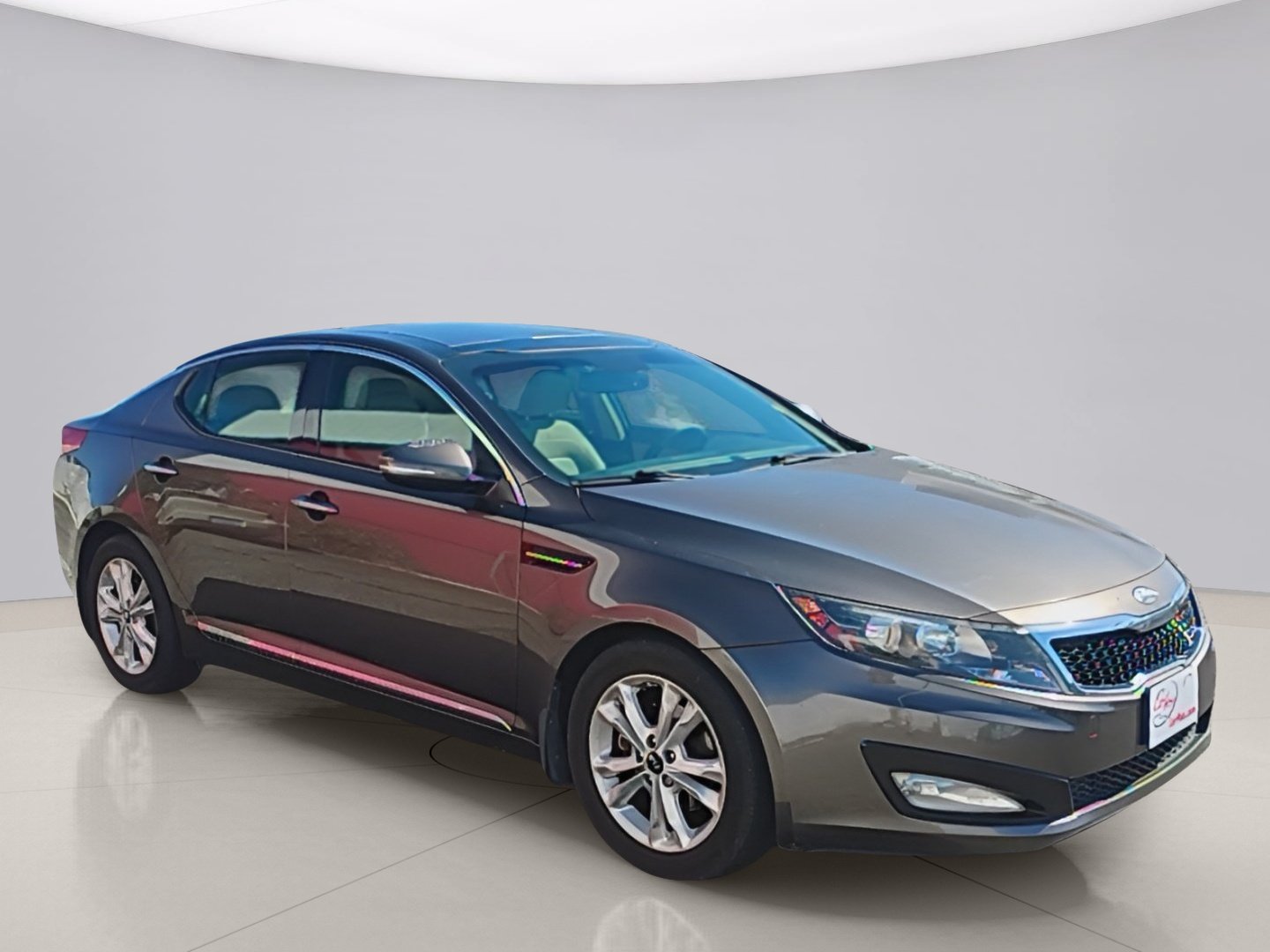 Used 2011 Gray Kia EX image 7