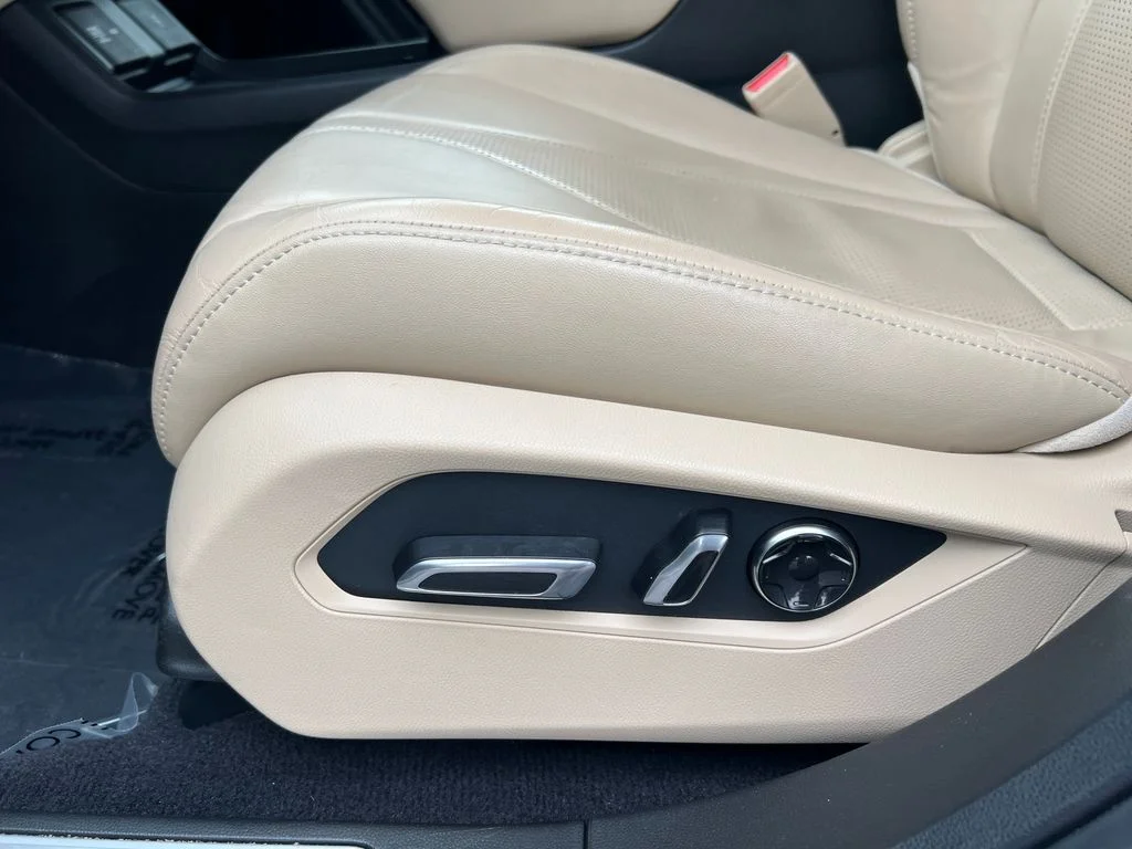 Used 2021 White Acura Technology Package image 11