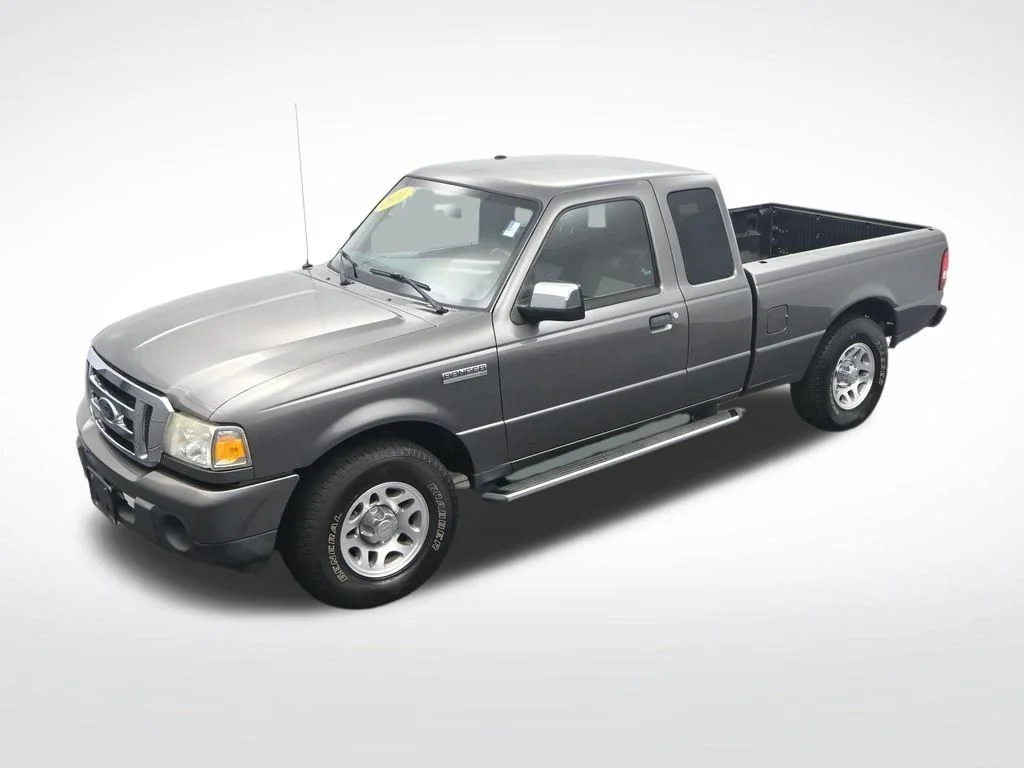 Used 2011 Dark Shadow Gray Metallic Ford XLT image 24