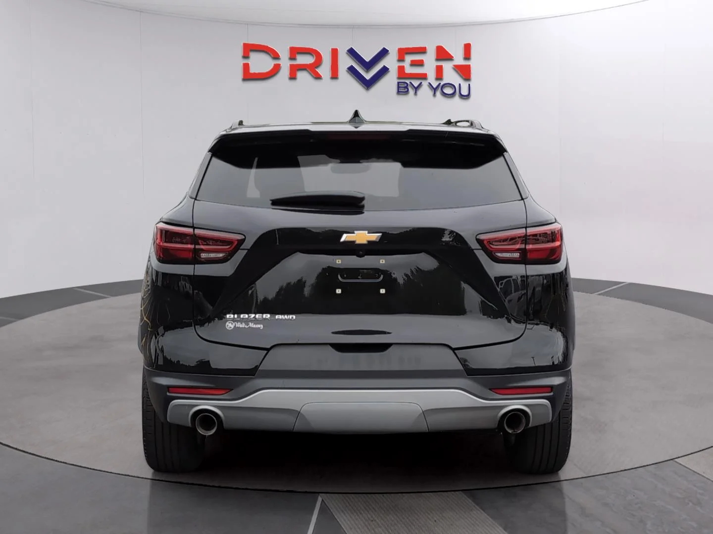 Used 2023 Black Chevrolet LT image 4