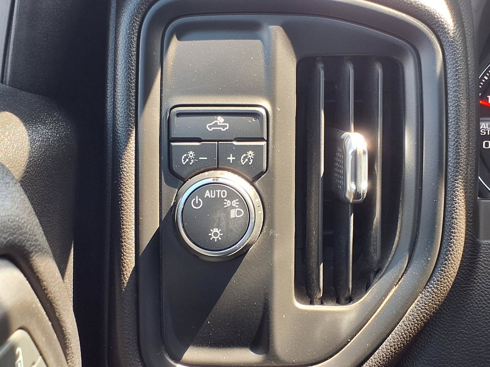 Used 2022 Oxford Brown Metallic Chevrolet Custom image 20