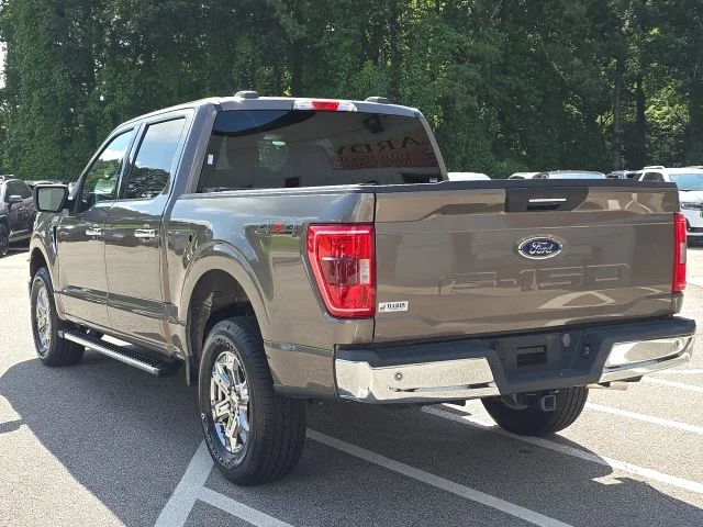 Used 2023 Gray Ford XLT image 3