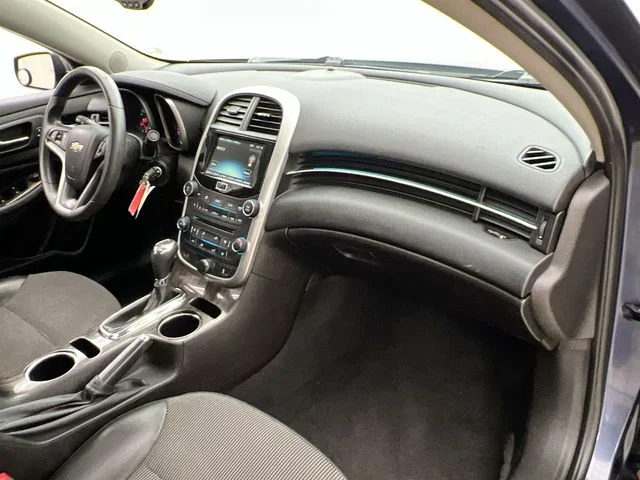 2015 Chevrolet Malibu 1LT - Photo 13