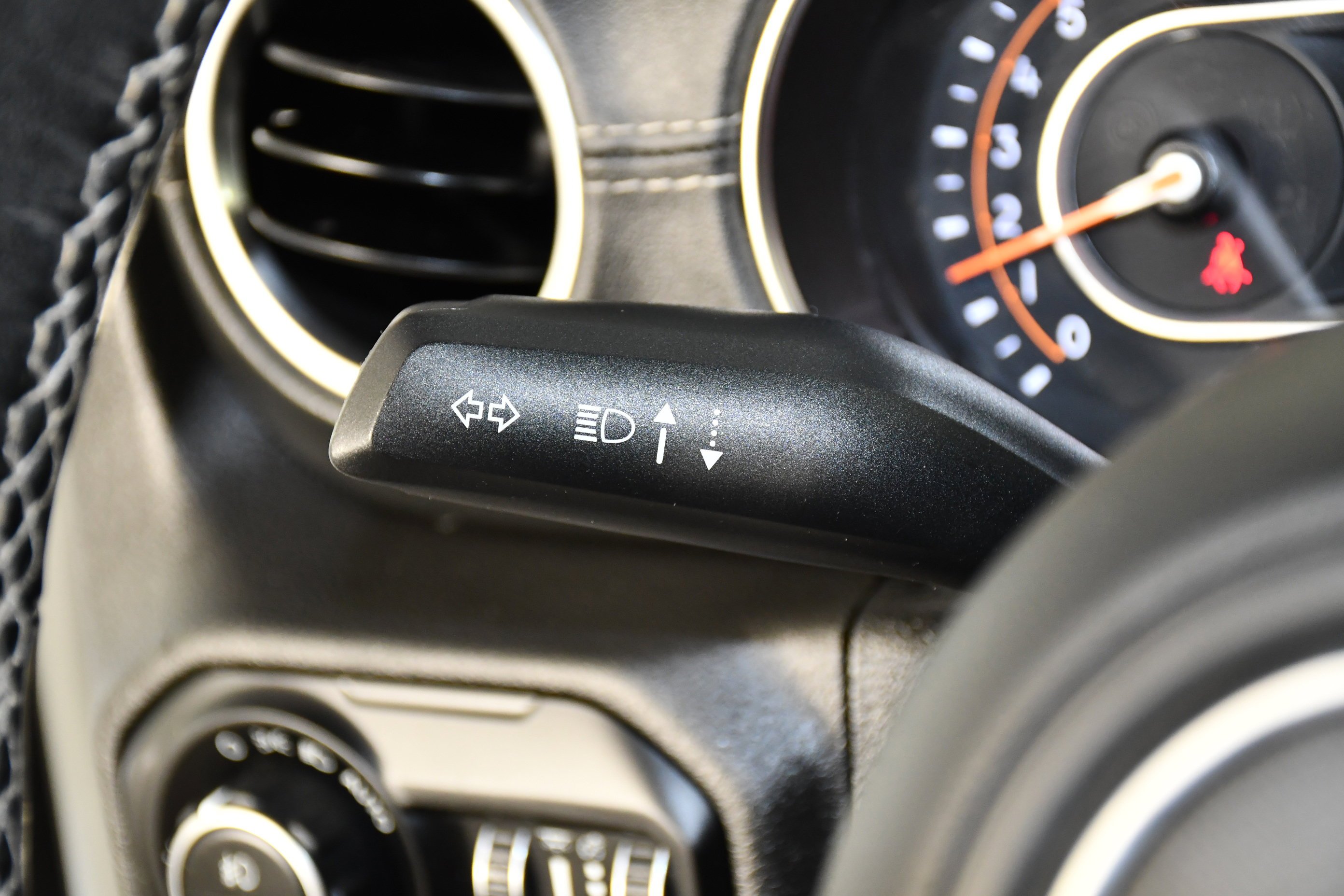 Used 2021 Bright White Clearcoat Jeep Overland image 26
