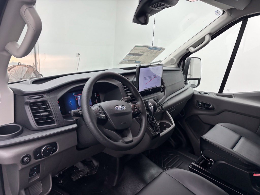 New 2027 White Ford Base image 19