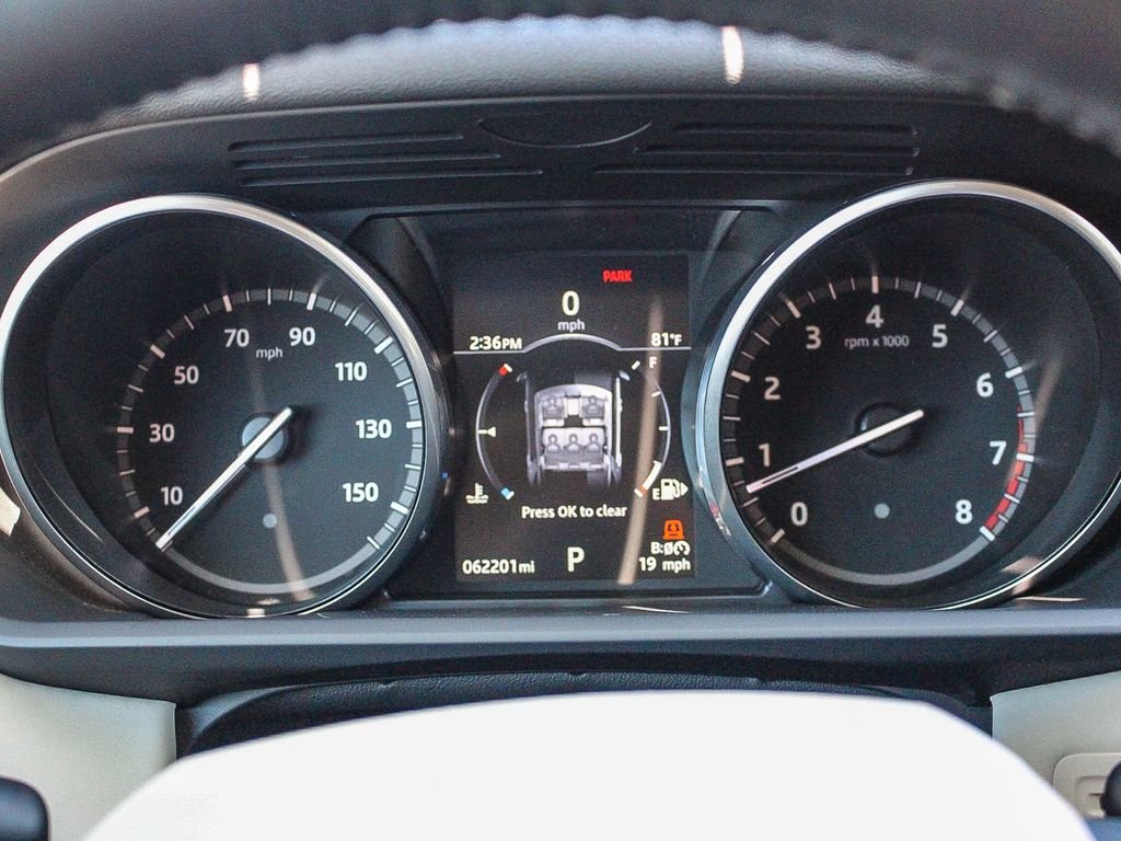 Used 2017 Brown Land Rover SE image 26