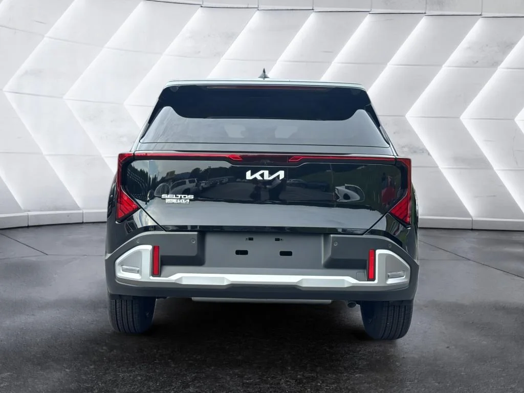 New 2027 Aurora Black Pearl Kia S image 6