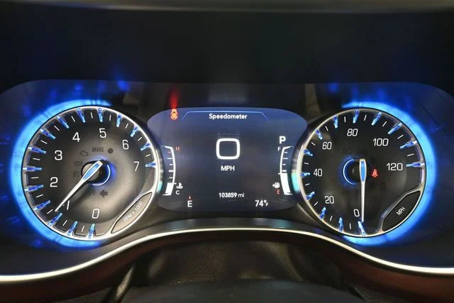 Used 2020 White Chrysler Limited image 30