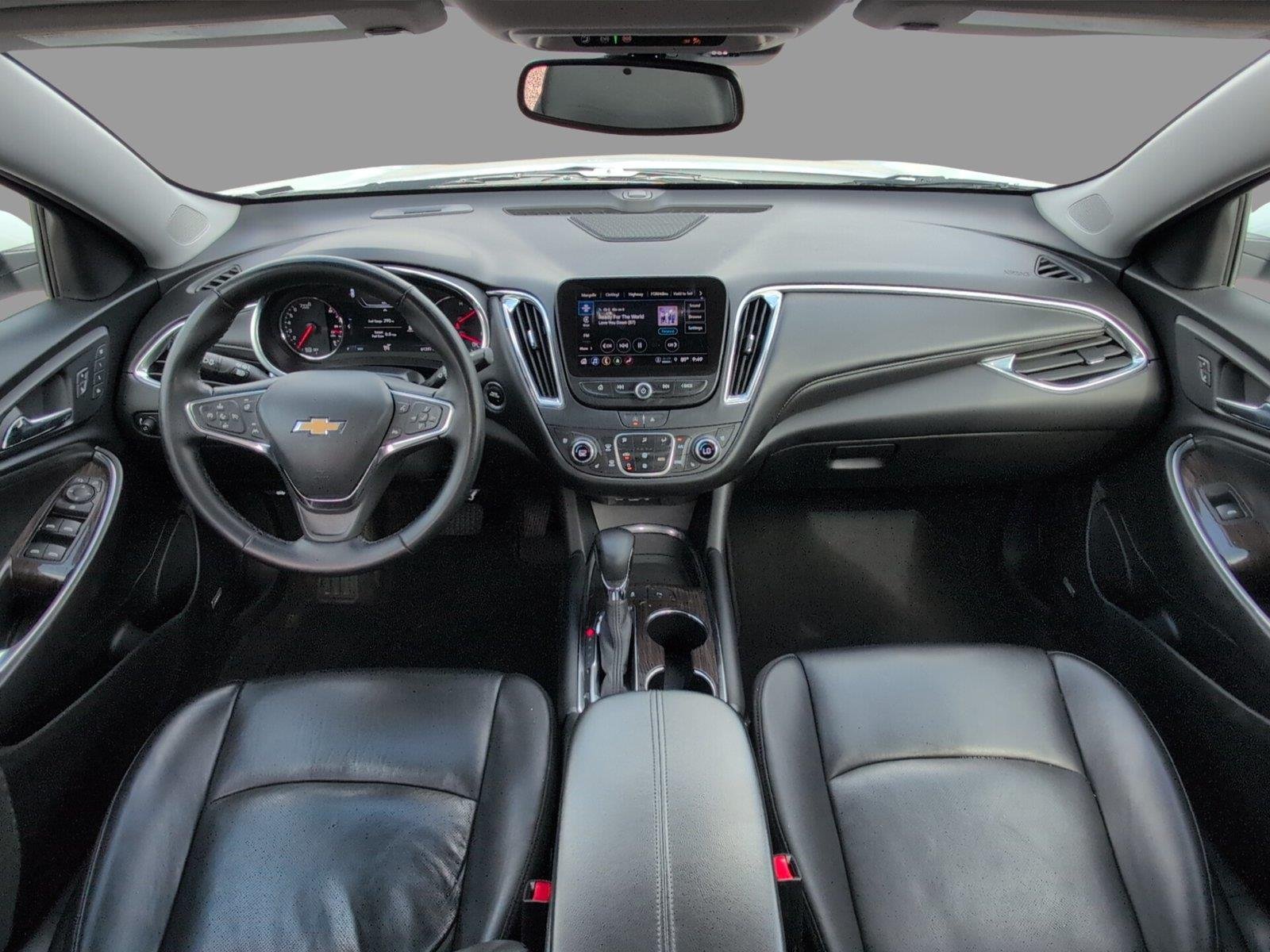 Used 2024 Summit White Chevrolet 2LT image 22