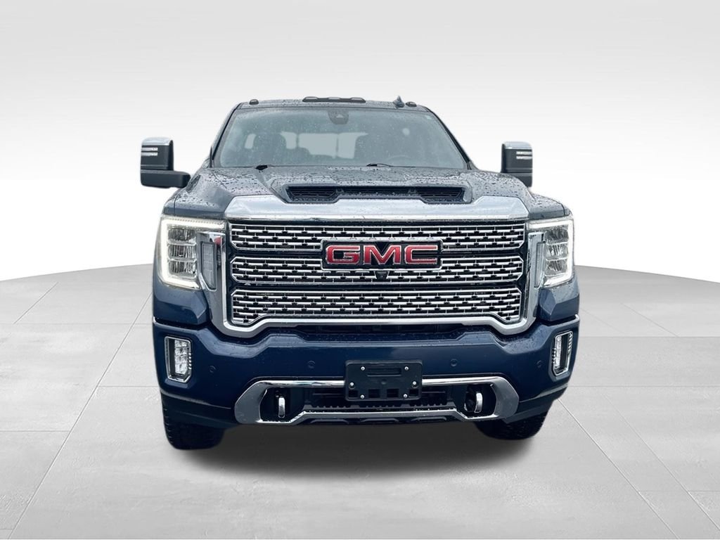 Used 2022 Blue GMC Denali image 3
