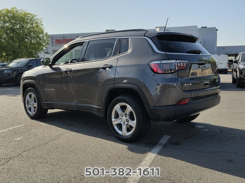 Used 2024 Baltic Gray Metallic Clearcoat JEEP LATITUDE 4X4 image 3