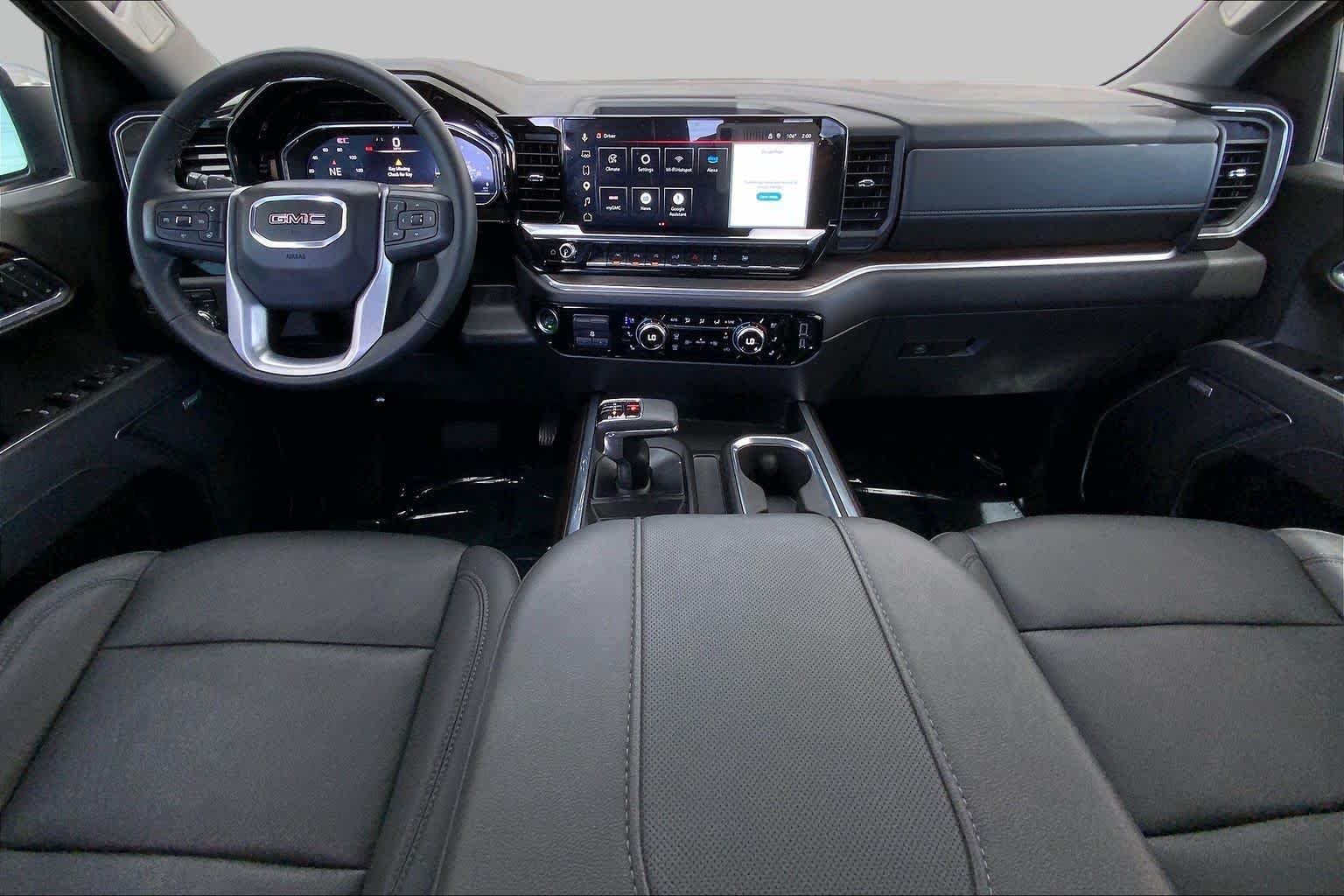 Used 2025 Onyx Black GMC SLT image 16