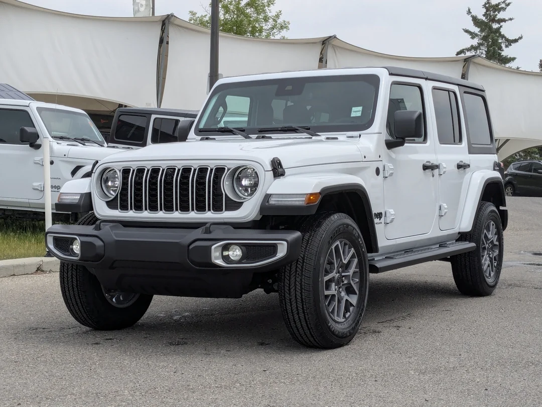 New 2025 White Jeep Sahara - - 4x4 - McKinley Leather Seats - Technology Grp - Safety Grp - Alpine Prem Audio & More! image 3