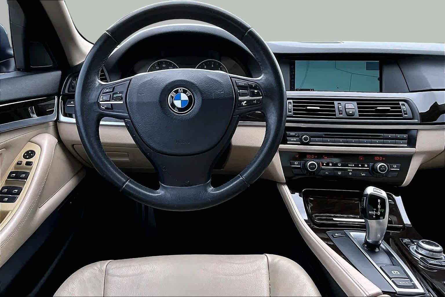 Used 2011 Space Gray BMW 528i image 5